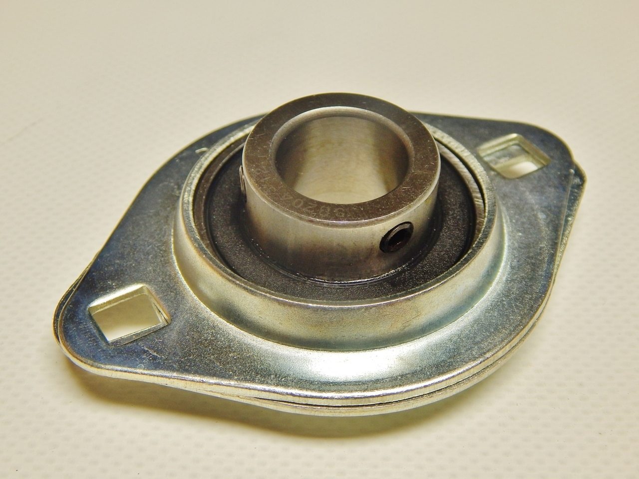 Axle Bearing With Flange 3/4" Hole | Austin Tarp