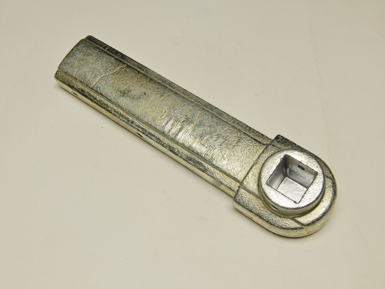 Aluminum Underbody Pivot Casting | Austin Tarp